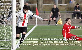 Fussball Verbandsliga 2025 2026 - SKV Rot-Weiss Darmstadt - SV Pars Neu-Isenburg (2:3) - Jubel von Emin Aykir über Tor zum Ausgleich 1:1 (Foto © Peter Henrich) Fussball Verbandsliga Männer 2025 2026 SKV Rot-Weiss Darmstadt - SV Pars Neu-Isenburg (2:3) - Jubel von Emin Aykir über Tor zum Ausgleich 1:1 (Foto © Peter Henrich)