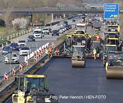 Die Sperrung für die Erneuerungsarbeiten auf der A67 zwischen Gernsheim und Pfungstadt dauert von Fr., 28.3.25, 20 Uhr bis Mo., 31.3.25, 5 Uhr ( Fotogalerie © HEN-FOTO / Peter Henrich ) Die Sperrung für die Erneuerungsarbeiten auf der A67 zwischen Gernsheim und Pfungstadt dauert von Fr., 28.3.25, 20 Uhr bis Mo., 31.3.25, 5 Uhr ( Fotogalerie © HEN-FOTO / Peter Henrich )
