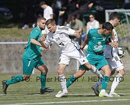 Lars Becker erzielte in der 22. Minute die 0:1 Führung, der FC Alsbach (17.) nichts zählbares entgegensetzen konnte. Jetzt gilt es am 30. Spieltag in Büttelborn ( Fotogalerie © Peter Henrich / HEN-FOTO) Lars Becker erzielte in der 22. Minute die 0:1 Führung, der FC Alsbach (17.) nichts zählbares entgegensetzen konnte. Jetzt gilt es am 30. Spieltag in Büttelborn ( Fotogalerie © Peter Henrich / HEN-FOTO)