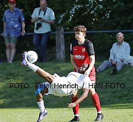 Das Fussball Kreispokal Finale am 1. Mai 2025 bei Croatia Griesheim zwischen FCA Darmstadt und Rot-Weiß Darmstadt entschied erneut der FCA Darmstadt im Elfmeterschießen für sich ( Fotogalerie © Peter Henrich / HEN-FOTO ) Das Fussball Kreispokal Finale am 1. Mai 2025 bei Croatia Griesheim zwischen FCA Darmstadt und Rot-Weiß Darmstadt entschied erneut der FCA Darmstadt im Elfmeterschießen für sich ( Fotogalerie © Peter Henrich / HEN-FOTO )