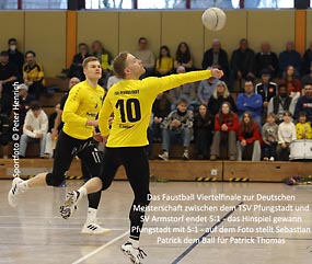 Das zweite Faustball Viertelfinale zur Deutschen Meisterschaft in der Hallensaison 2025 2026 gewinnt TSV Pfungstadt auch (Sportfoto © Peter Henrich / HEN-FOTO) Das zweite Faustball Viertelfinale zur Deutschen Meisterschaft in der Hallensaison 2025 2026 gewinnt TSV Pfungstadt auch (Sportfoto © Peter Henrich / HEN-FOTO)